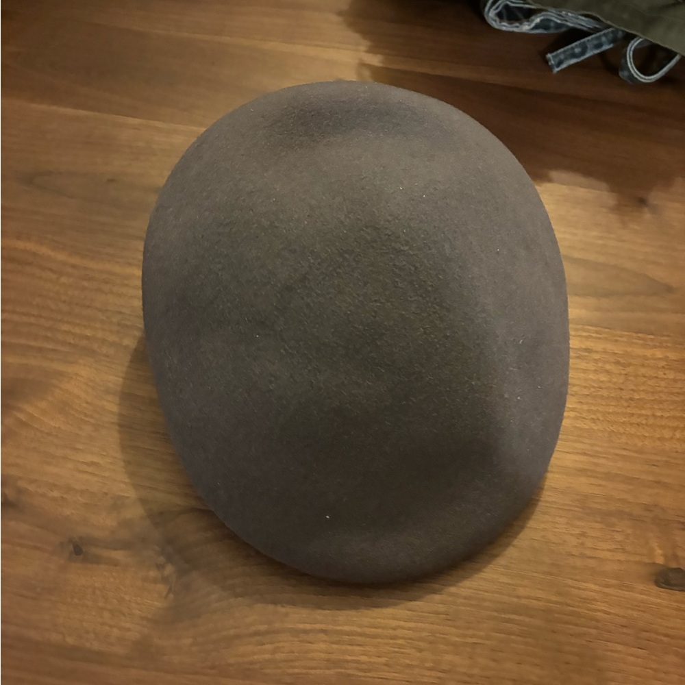 Elegant Men's Brown Hat